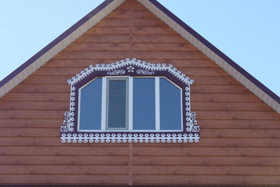 Наличники на треугольные окна