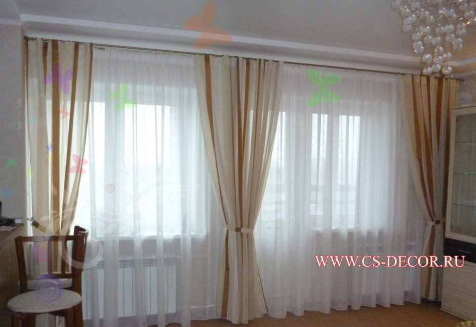 Тюль в зал на два окна