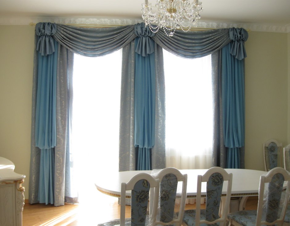 Епископский рукав шторы