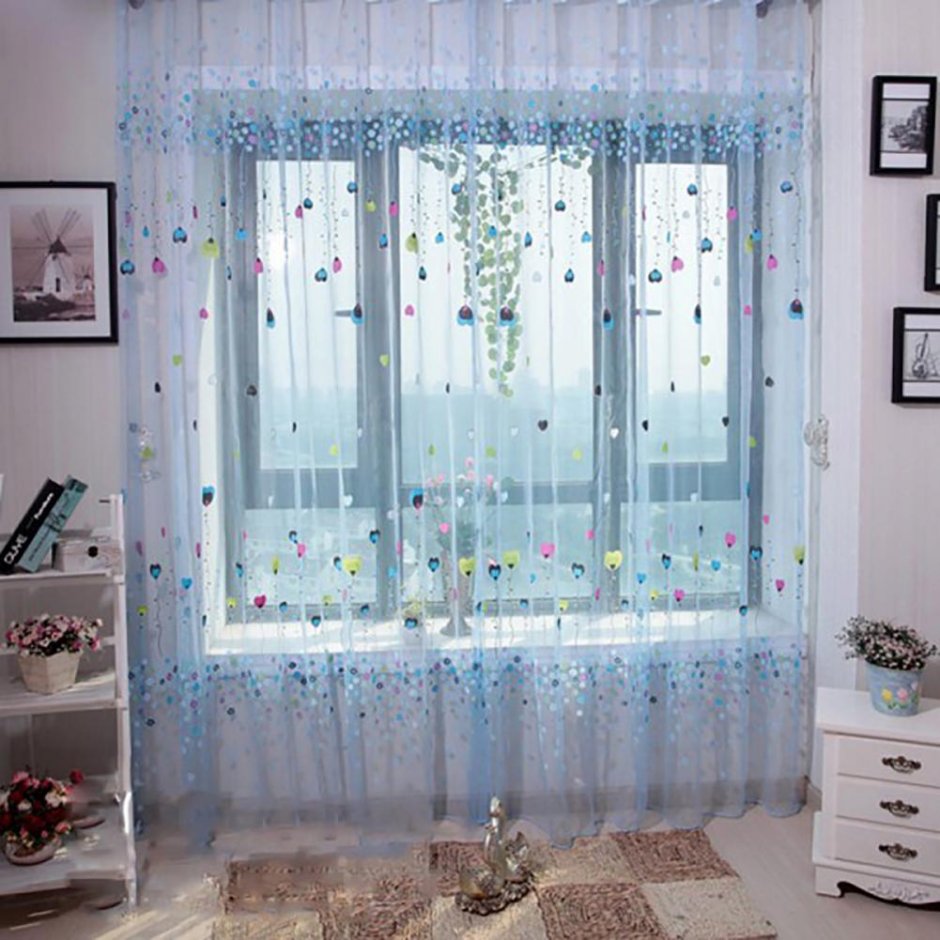 Нитяные шторы на кухню