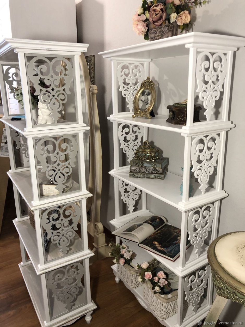 Маленькая Этажерка из дерева