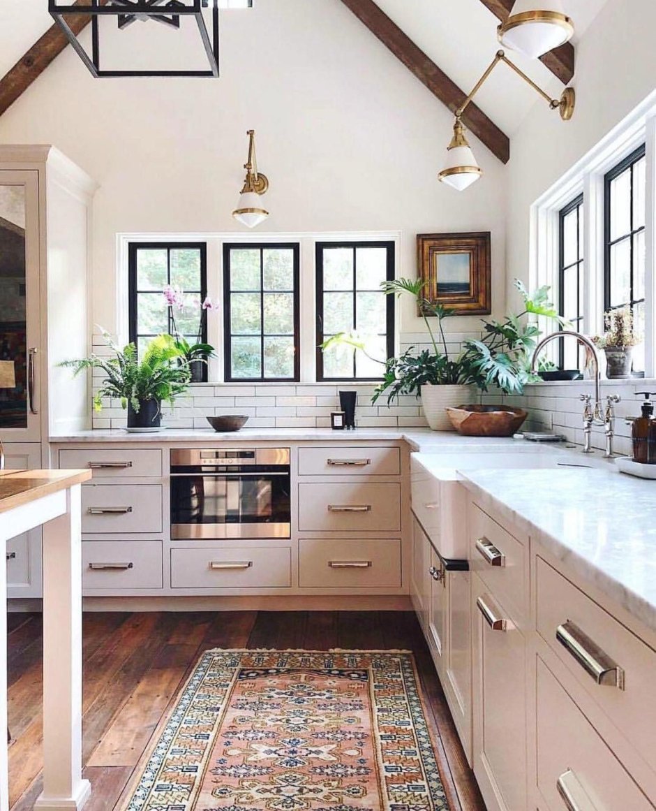 Кухня с выходом на террасу