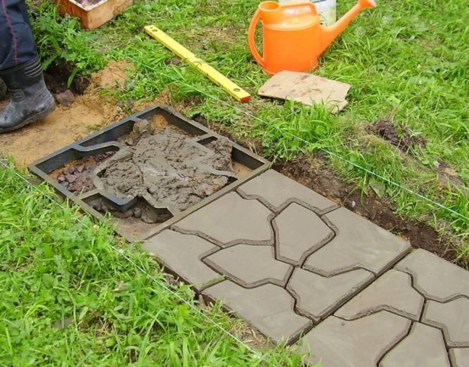 Садовые дорожки на даче