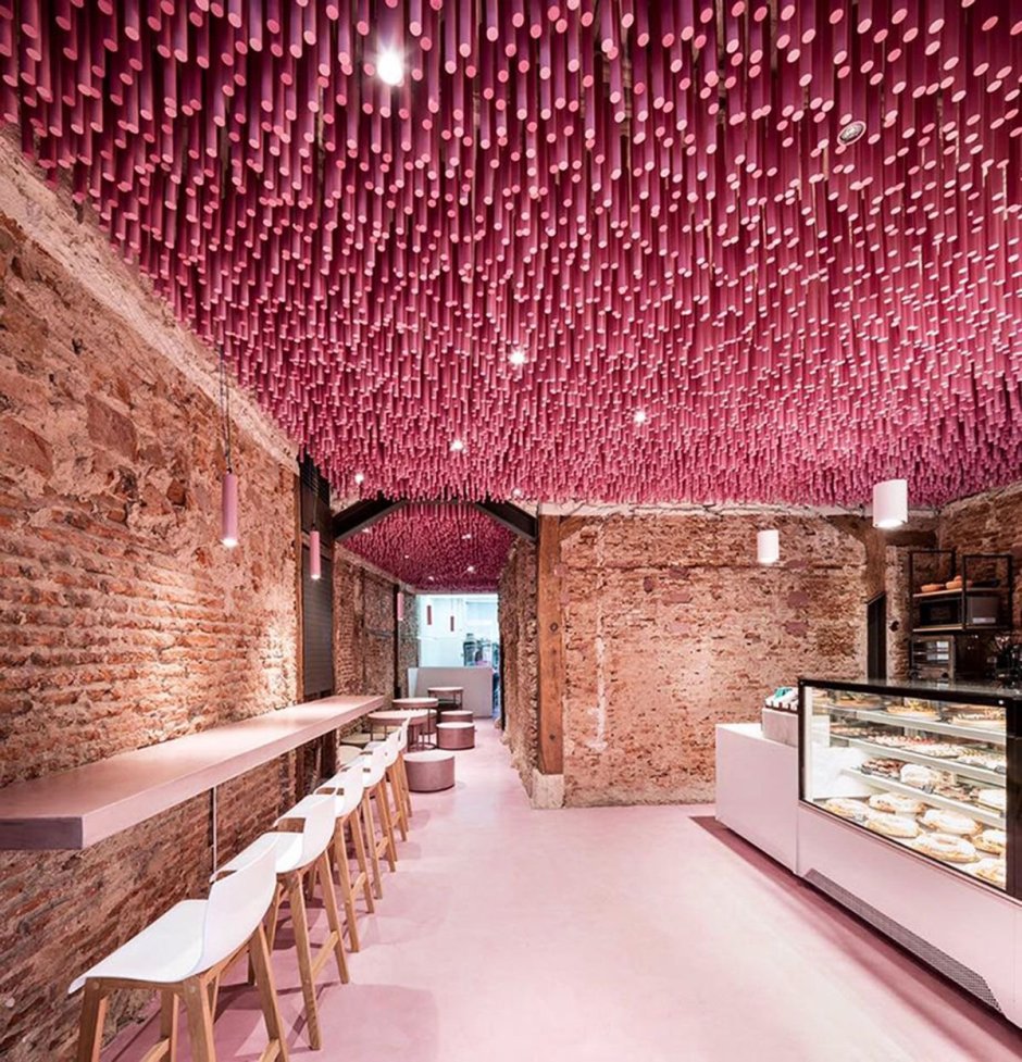 Необычный интерьер кафе