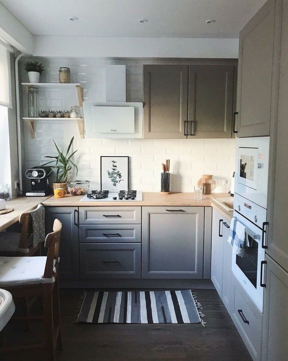 Интерьер маленькой кухни 4 кв.м