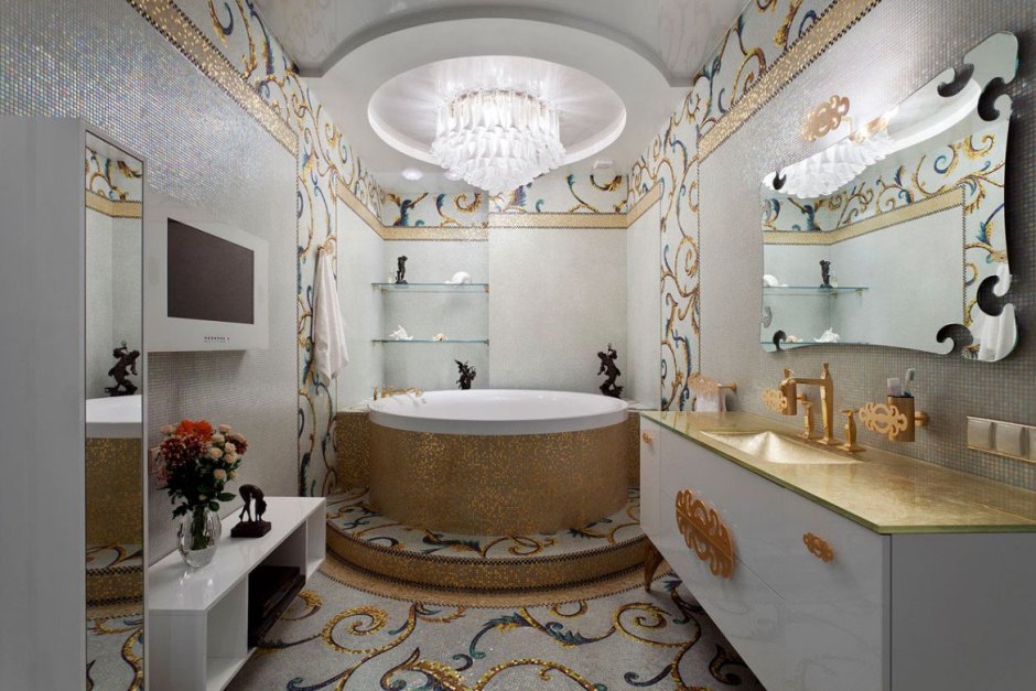 Ванная комната в классическом стиле с угловой ванной