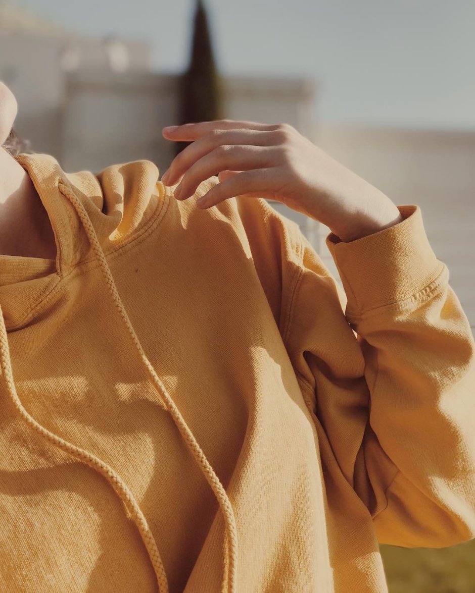 Эстетичная одежда в бежевых тонах