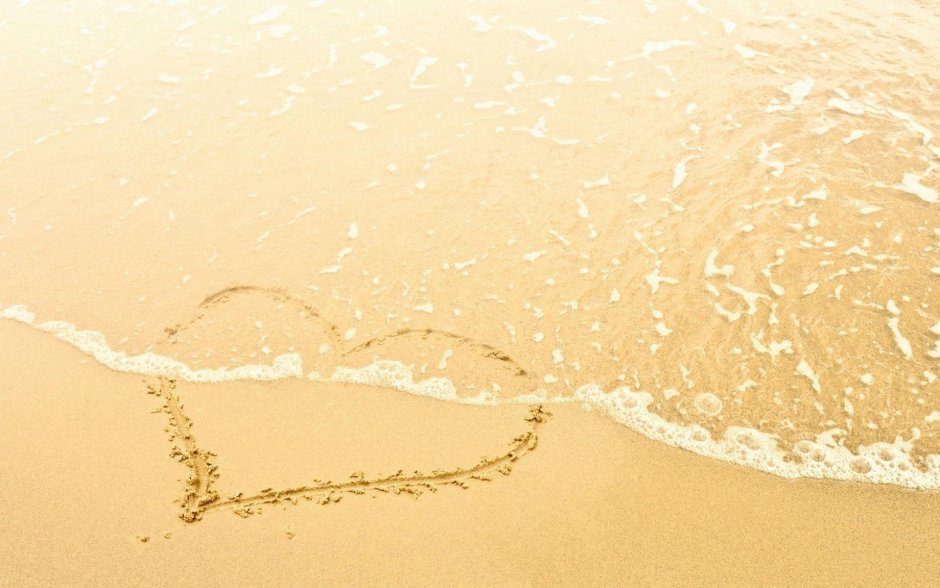 Море в бежевых тонах