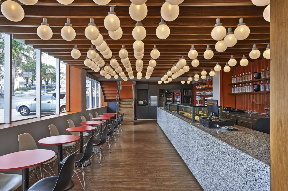 Интерьер пиццерии