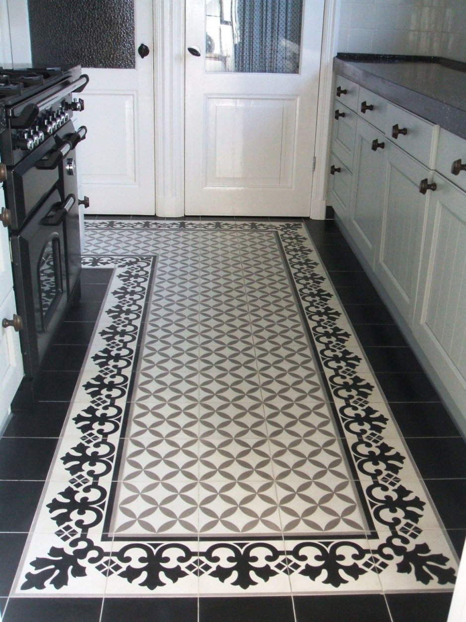 Ковер из плитки на кухне