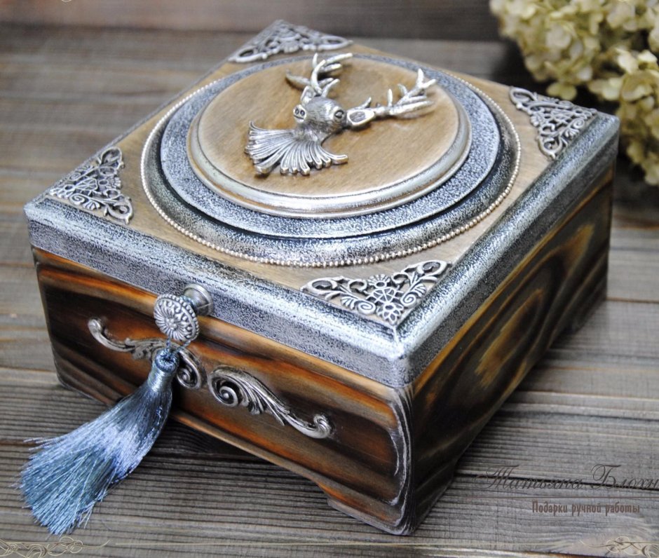 Украсить деревянную шкатулку