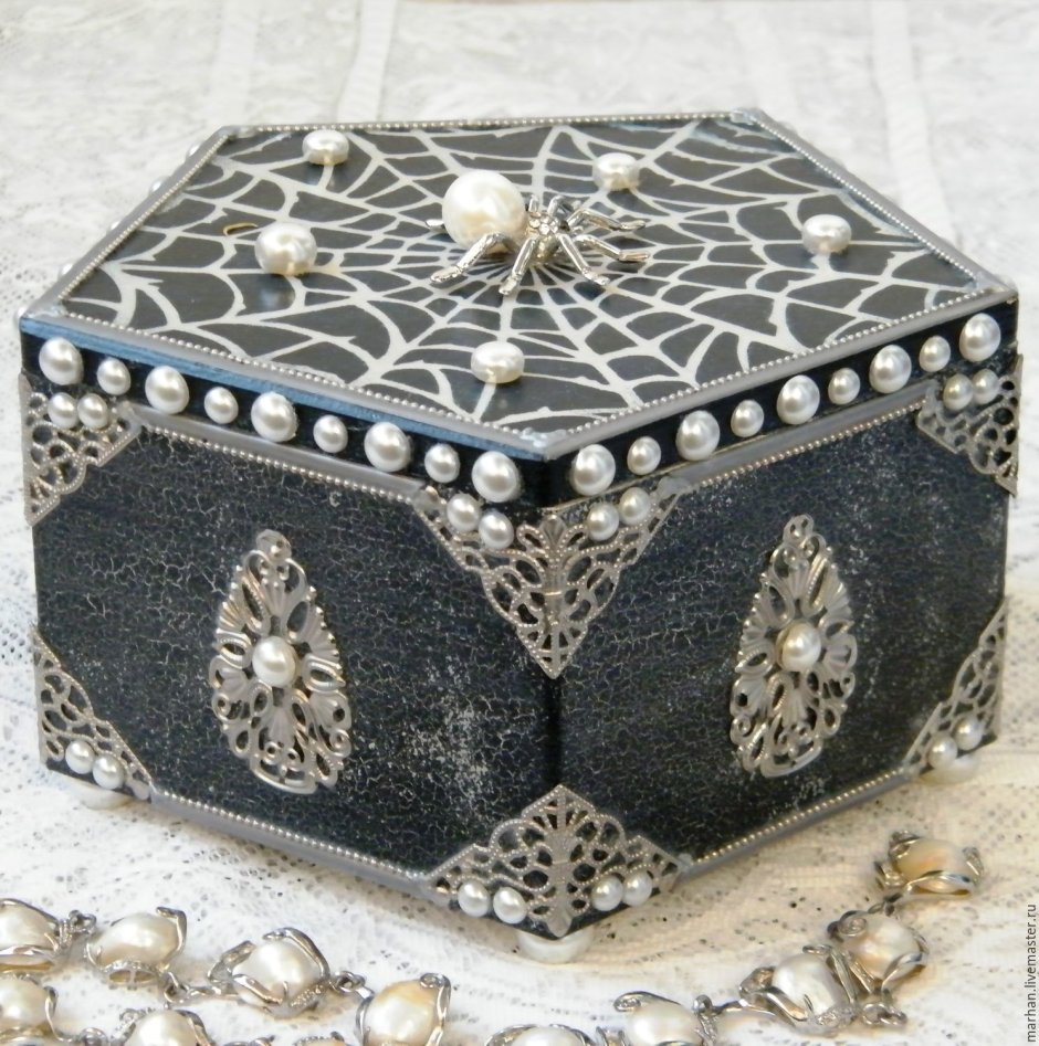 Декор деревянной шкатулки