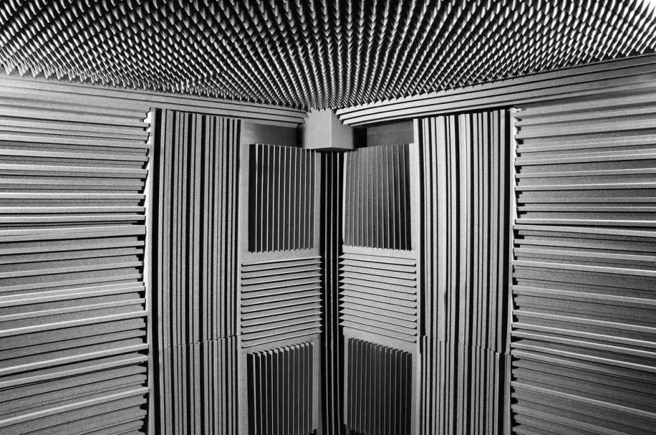 Перегородка черная