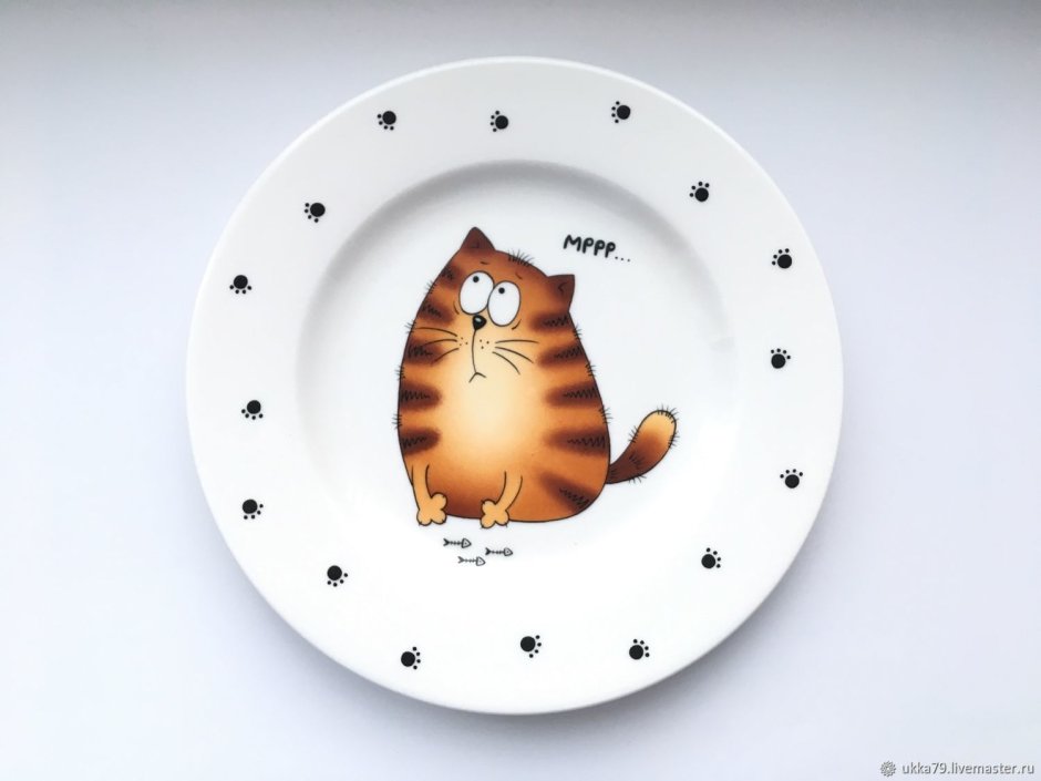 Тарелки с кошками