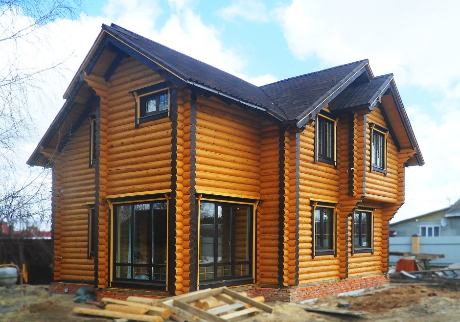 Дом из оцилиндрованного бревна сосна Орегон