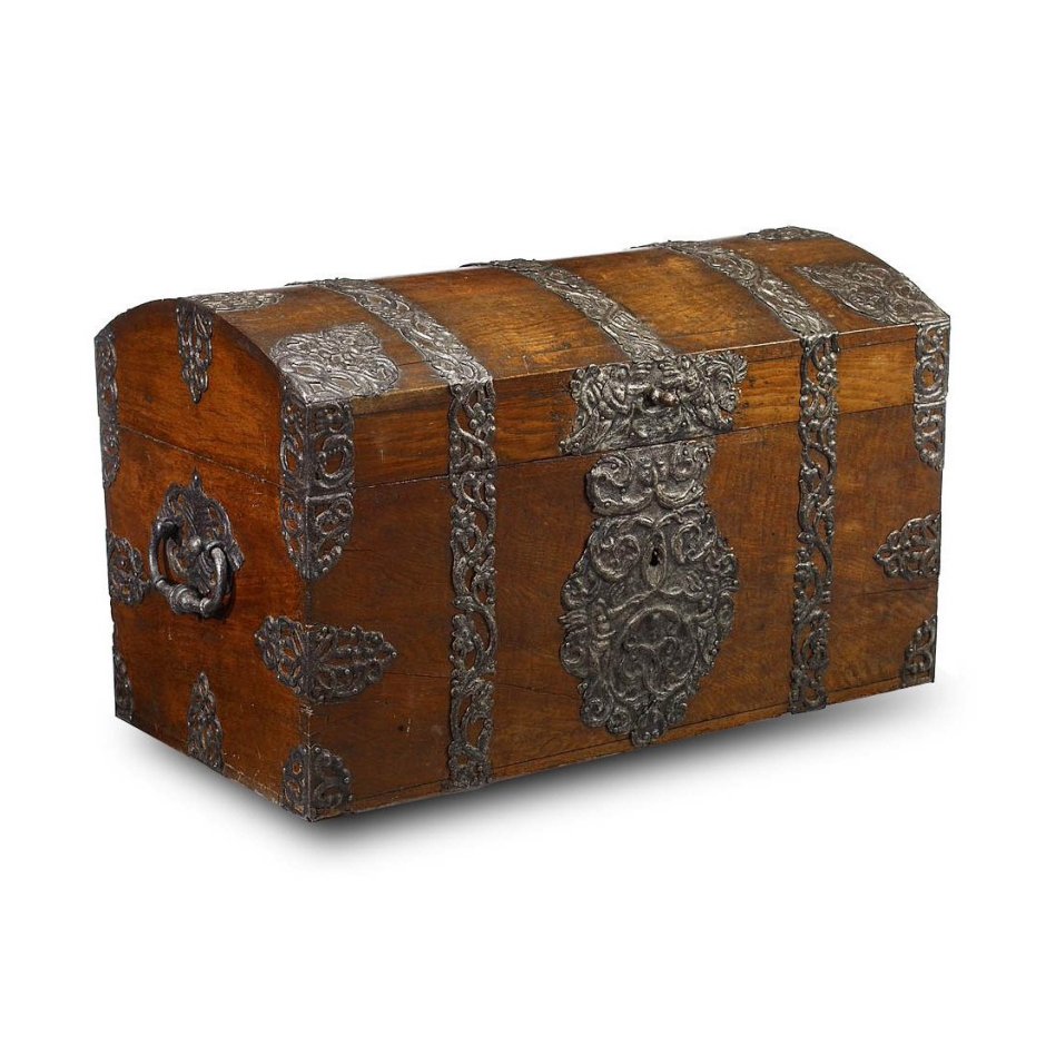 Сундук старинный русский