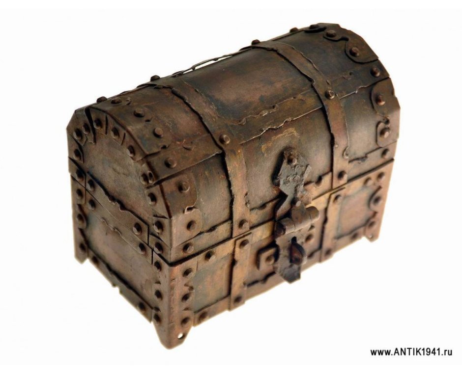 Чугунный сундук