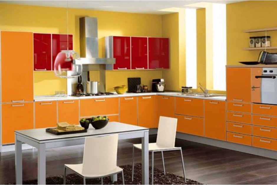 Желто оранжевая кухня