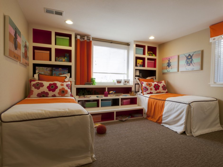 Планировка детской с двумя кроватями