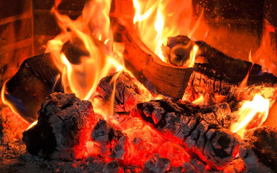 Живой камин