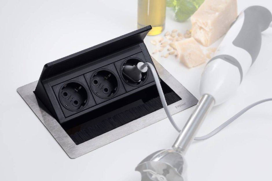 Evoline 159370024900 Flip Top Push 3 розетки