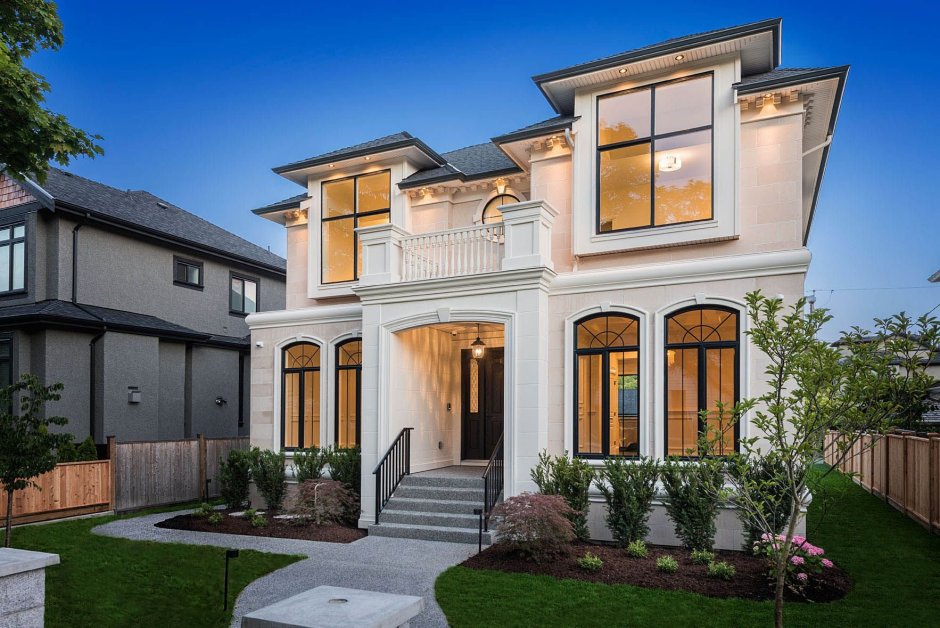 Красивые фасады домов