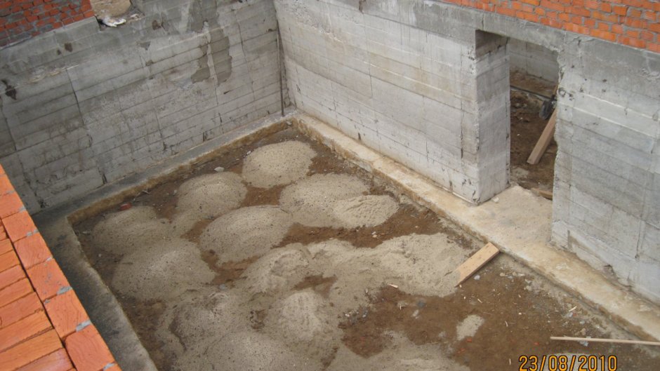 Квартира на цокольном этаже интерьер