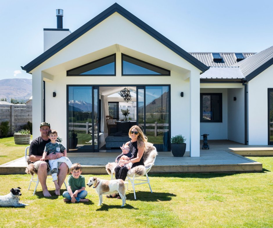 Уютный домик на природе