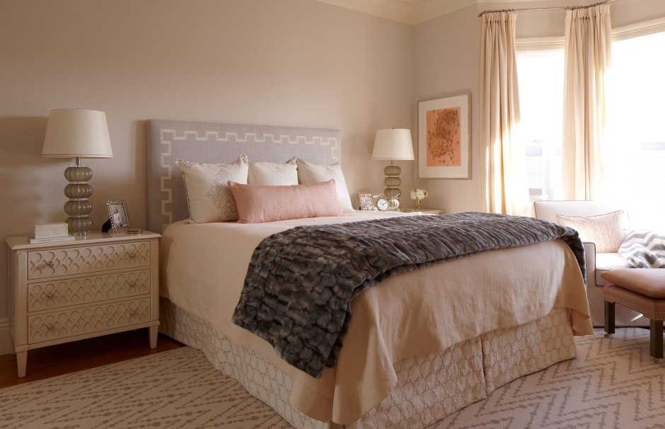 Гостиная в карамельных тонах