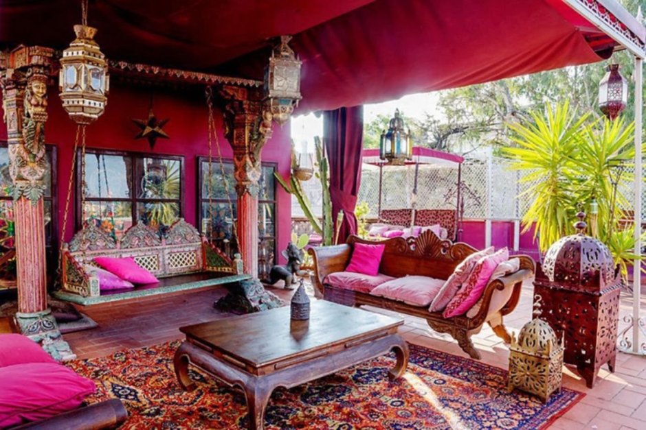 Индийская мебель