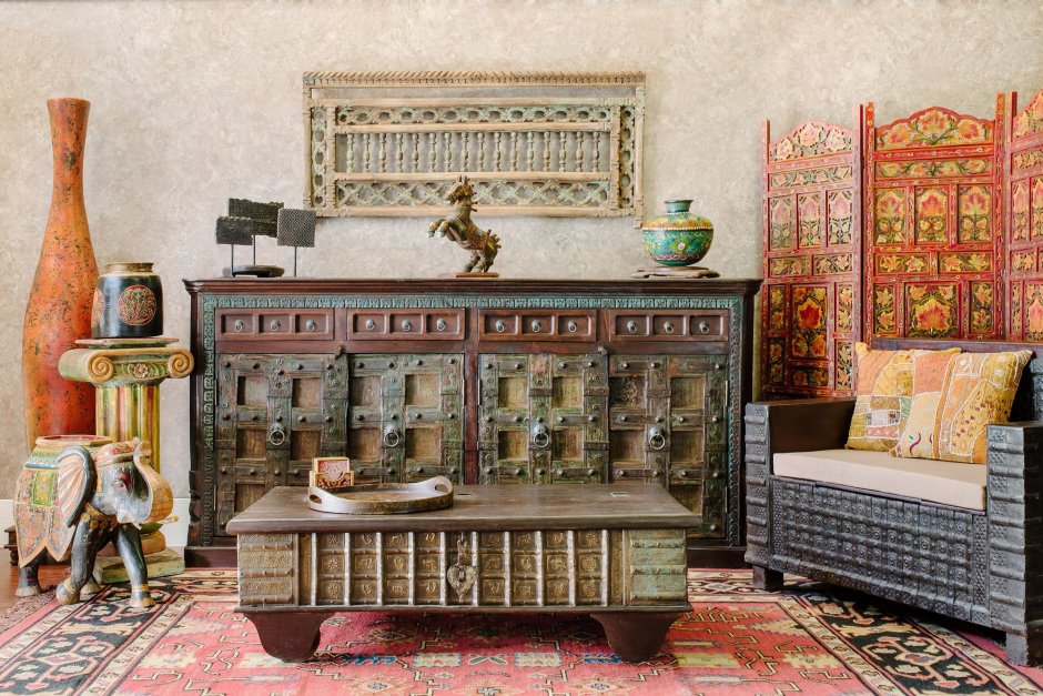 Индийская мебель из массива
