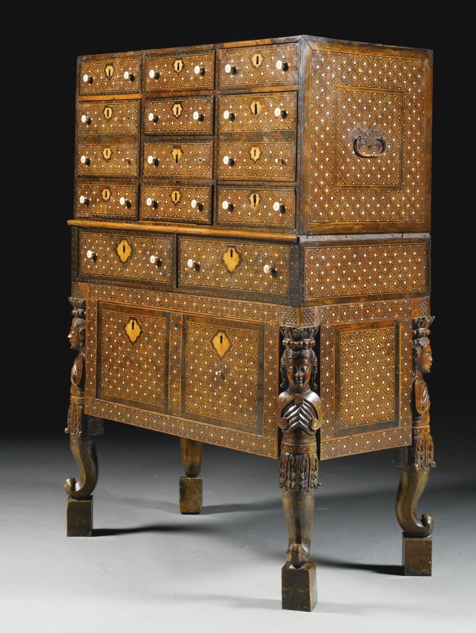 Роспись мебели Индия