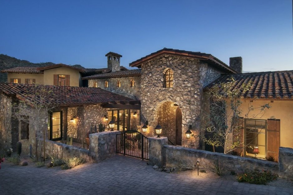 Каменный дом в стиле Тоскана