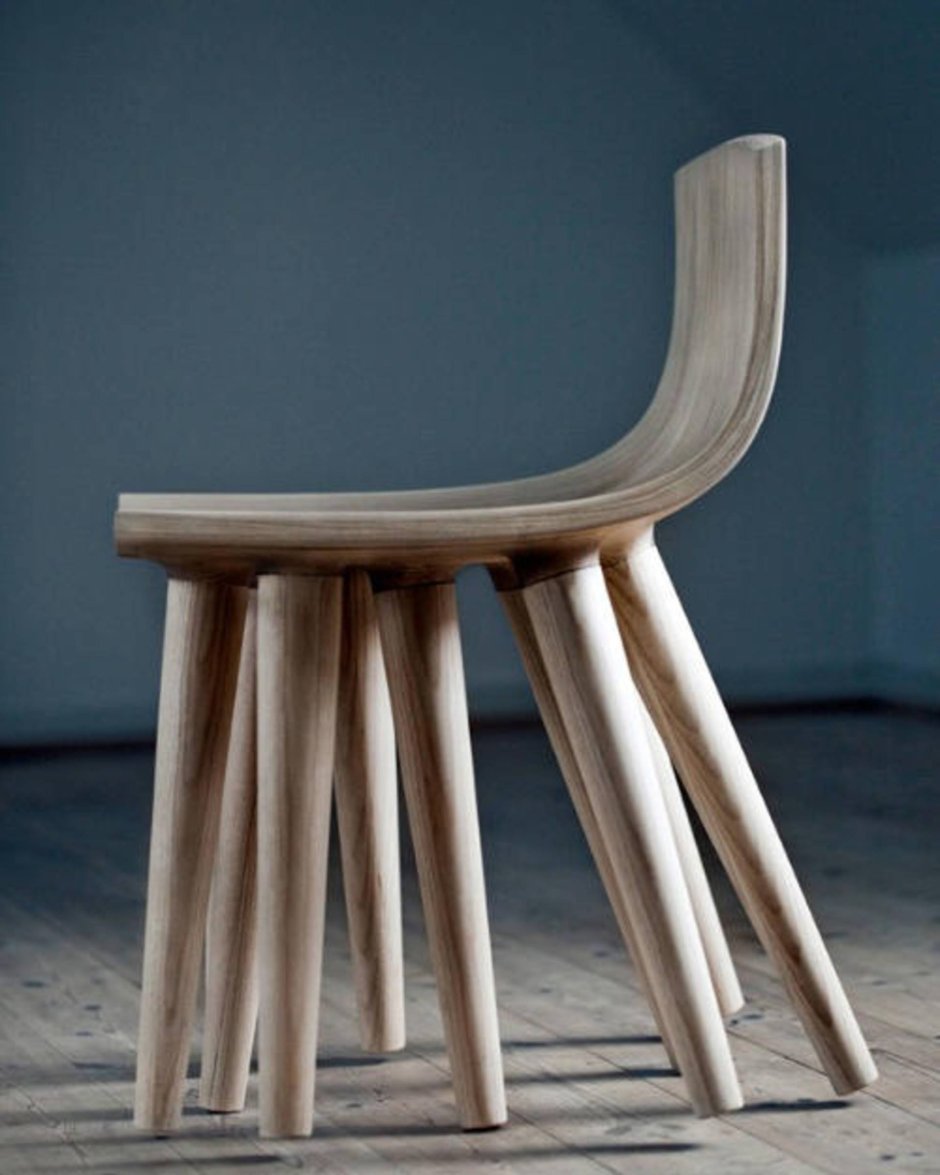 Необычный табурет