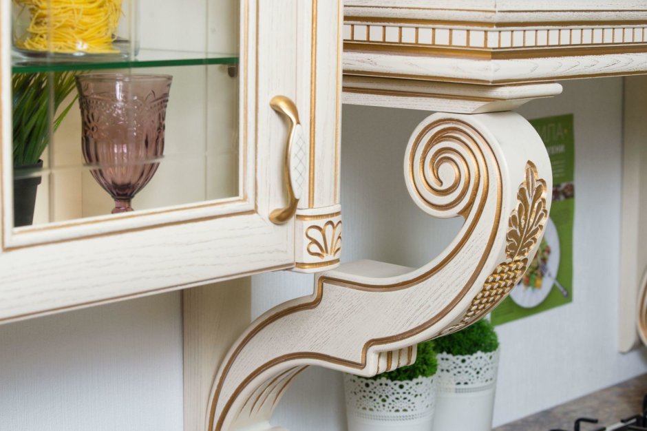 Эксклюзивная мебель из дерева