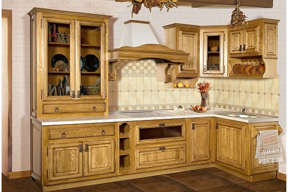 Кухни из натурального дерева