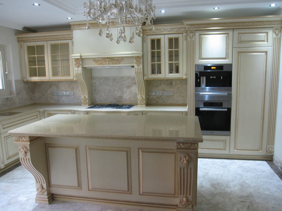 Резные кухонные гарнитуры