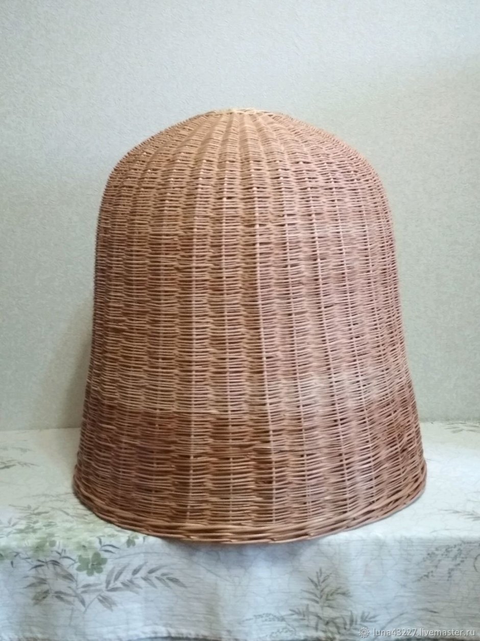 Плетеный плафон