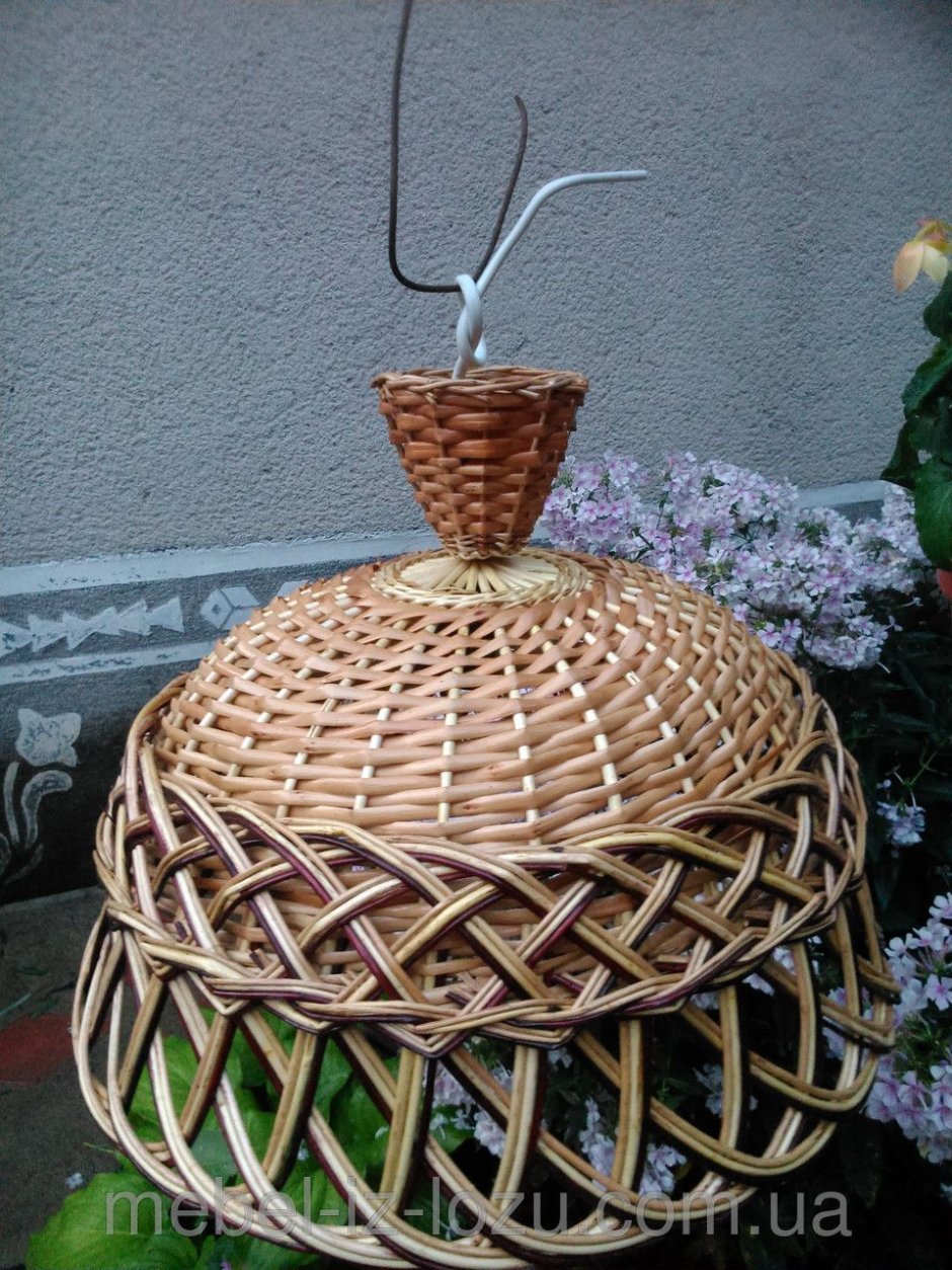 Плетеный абажур