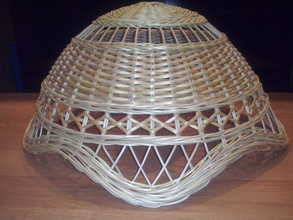 Плетеный абажур