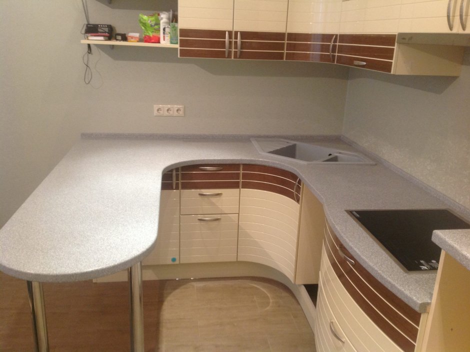 Угловая столешница для кухни