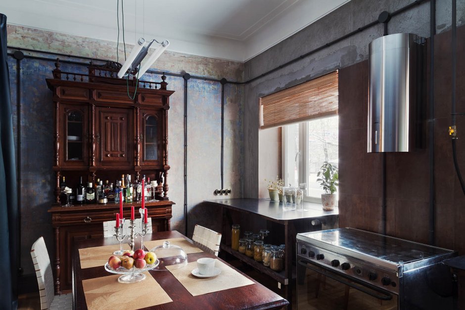 Интерьер кухни в сталинском стиле