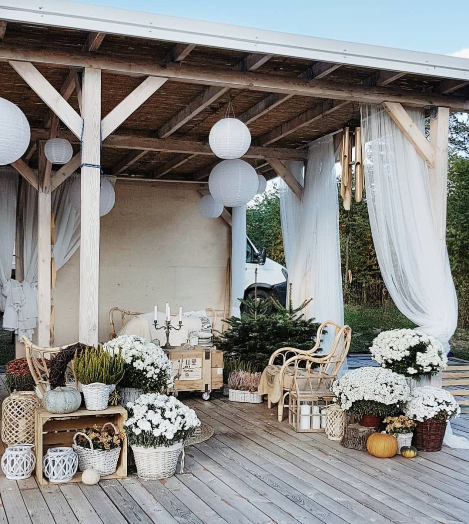 Декор веранды