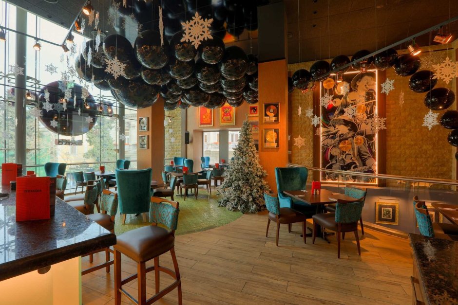 Декорация стен в ресторане