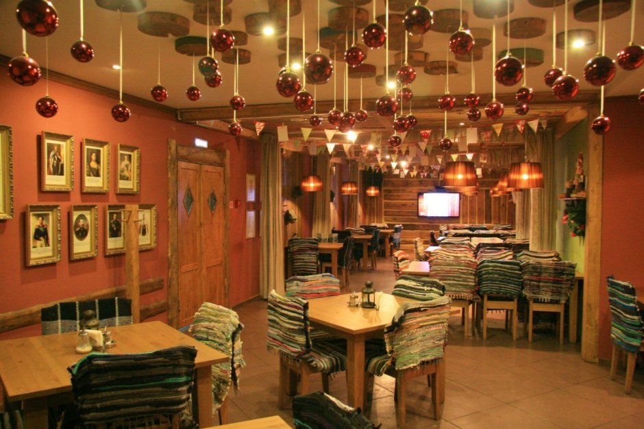 Ресторан в черно белом стиле