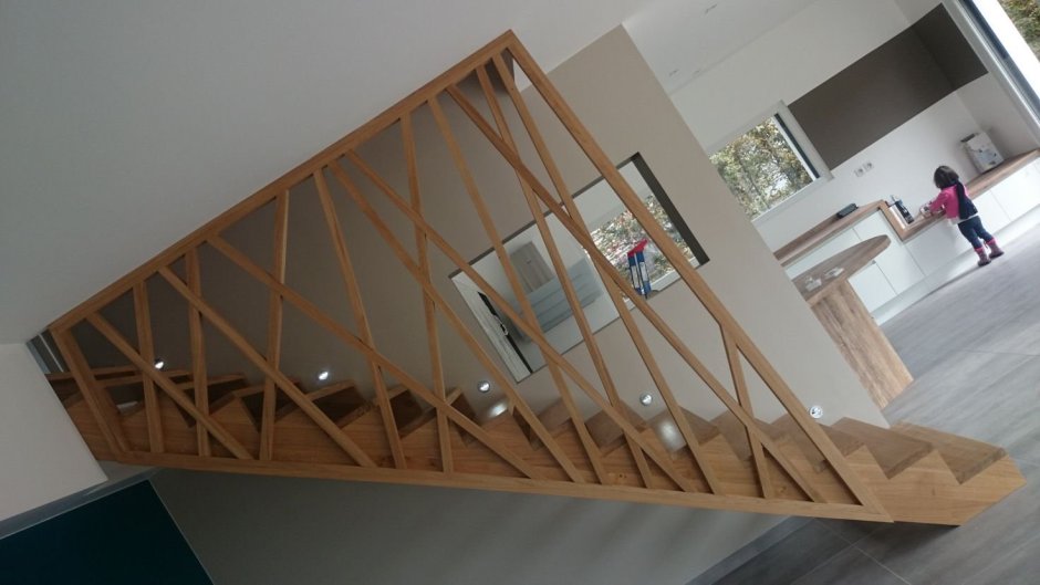 Ограждение лестницы на мансарде