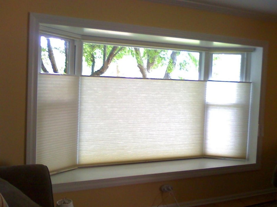 Экран на окно от солнца