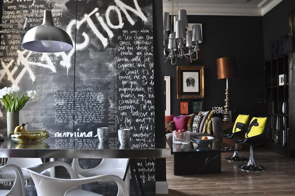 Кровать в стиле поп арт