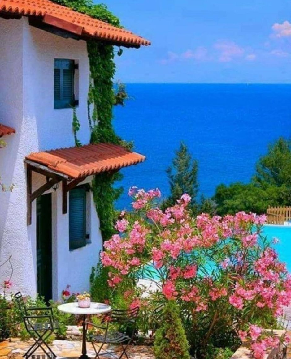 Греческий дворик Корфу Крит