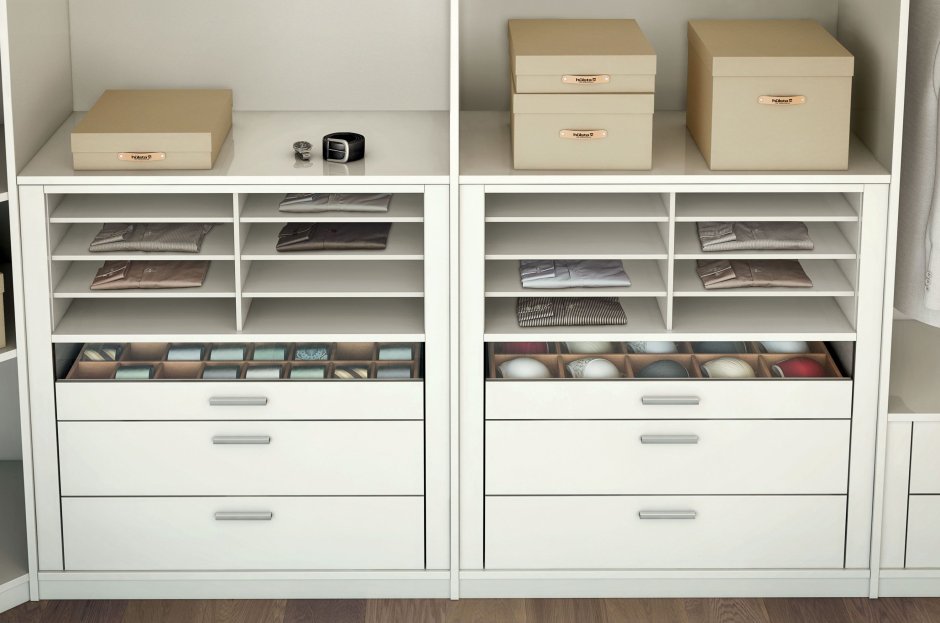 Комод в гостиную